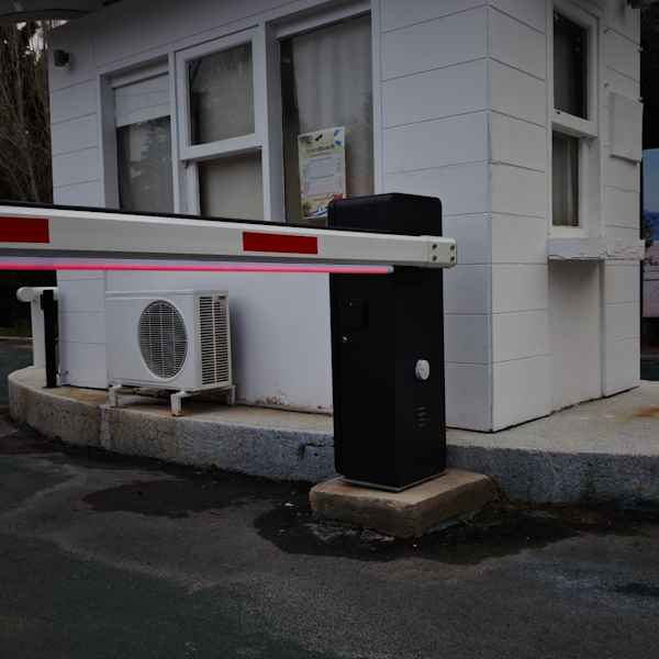 Αυτοματεσ Μπαρεσ Parking